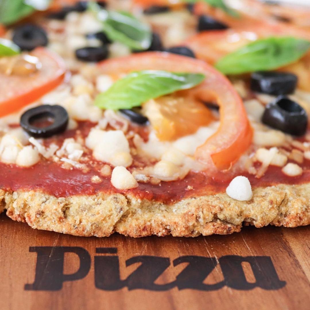 Cauliflower and Chia dough for pizza (Gluten Free)