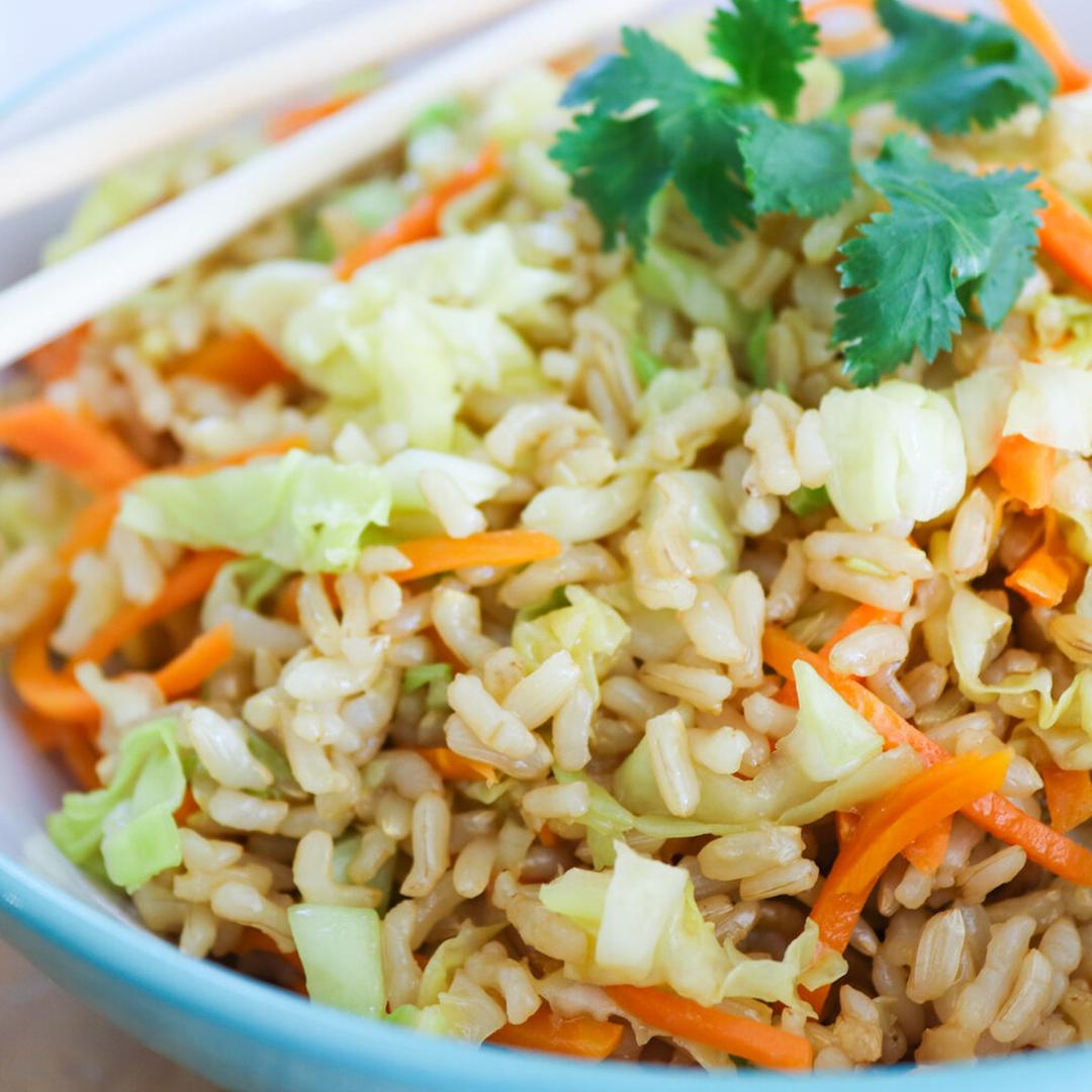 Brown Rice with Cabbage and Carrot