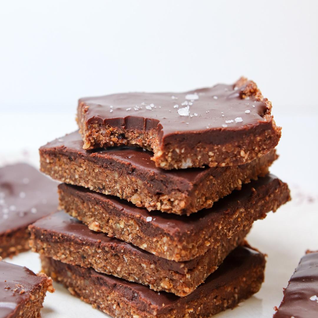 Quinoa and Chocolate Protein Bars